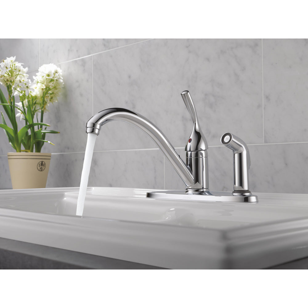 Delta Classic Single Handle Kitchen Faucet With Integral Spray