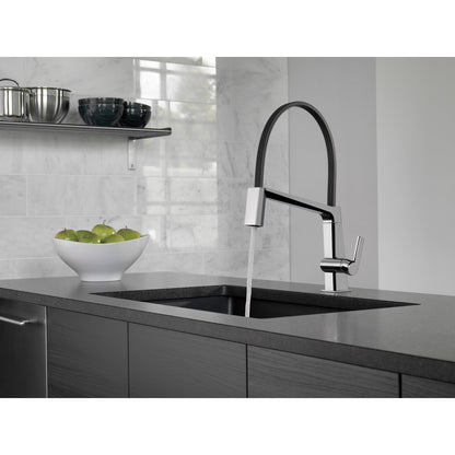 Delta Pivotal Single Handle Exposed Hose Kitchen Faucet