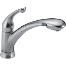 Delta Signature Single Handle Pull-out Kitchen Faucet